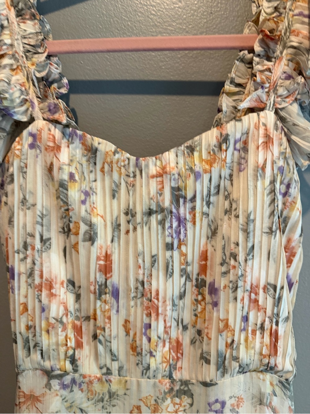 Floral Ruffle Midi Dress in Cream - Picture 4 of 4